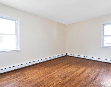 68 Leonard Street - Photo Thumbnail 16