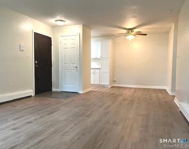 4 Woodland Drive - Photo Thumbnail 2