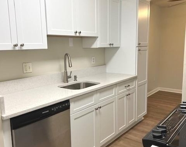 4 Woodland Drive - Photo Thumbnail 9