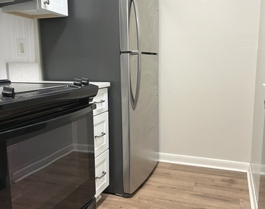 4 Woodland Drive - Photo Thumbnail 14