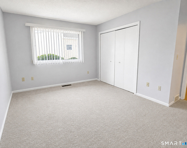 501 Summer Hill Drive - Photo Thumbnail 18