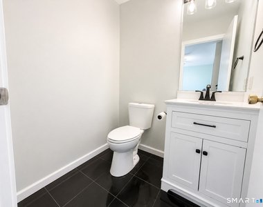 501 Summer Hill Drive - Photo Thumbnail 21