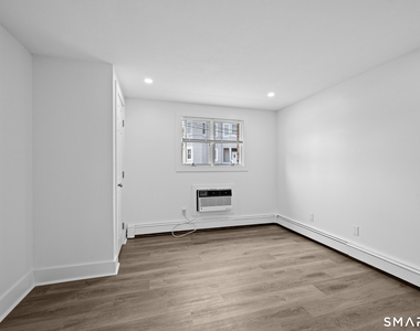 145 Garfield Avenue - Photo Thumbnail 9