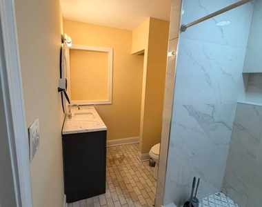 16 Terrace Avenue - Photo Thumbnail 6