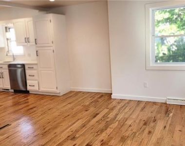 41 Valley Road - Photo Thumbnail 3