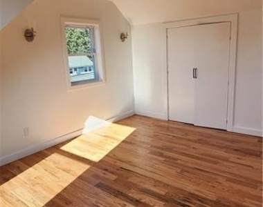 41 Valley Road - Photo Thumbnail 13