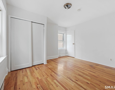 52 Highland Road - Photo Thumbnail 7
