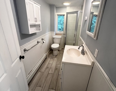 128 East Street - Photo Thumbnail 10