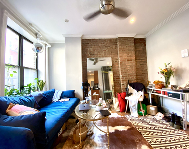 Mott & Prince St - Photo Thumbnail 7