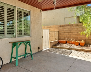 3069 Regal Cove Street - Photo Thumbnail 45