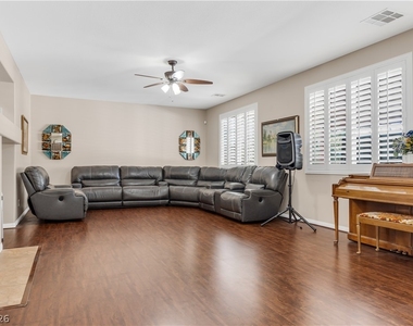 3069 Regal Cove Street - Photo Thumbnail 5