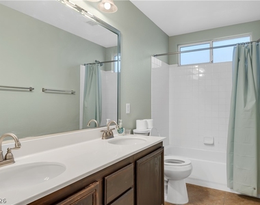 3069 Regal Cove Street - Photo Thumbnail 32