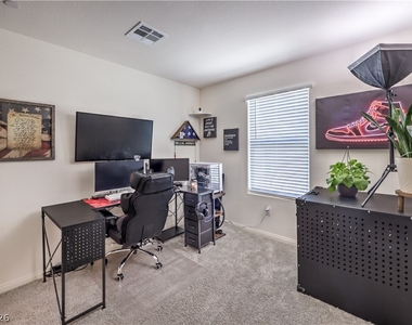 6816 Citron Mist Court - Photo Thumbnail 25