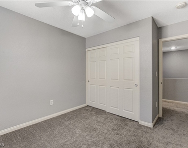 3909 Sweet Pine Street - Photo Thumbnail 33