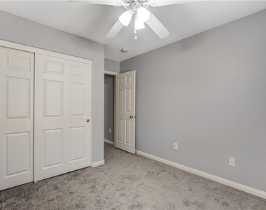 3909 Sweet Pine Street - Photo Thumbnail 32