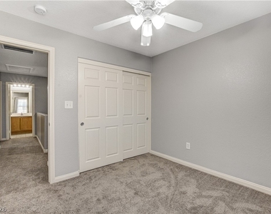 3909 Sweet Pine Street - Photo Thumbnail 22