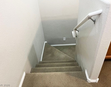 8102 Lake Chippewa Street - Photo Thumbnail 13