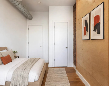 578 Union Street - Photo Thumbnail 10