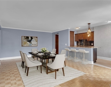 800 W Ferry Street - Photo Thumbnail 12