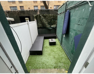 East 11th Street, Unit 4 - Photo Thumbnail 3