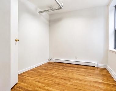 188 Claremont Avenue - Photo Thumbnail 8