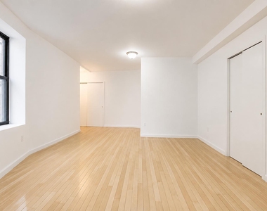 3139 Broadway - Photo Thumbnail 1