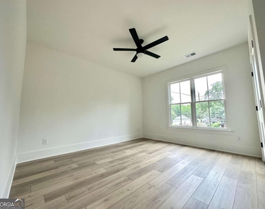 192 Claire Drive Se - Photo Thumbnail 14