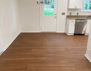 110 Thomas Trail - Photo Thumbnail 4
