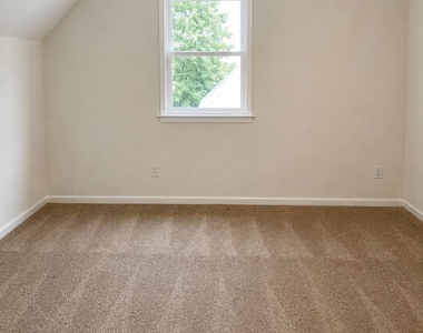 110 Thomas Trail - Photo Thumbnail 12