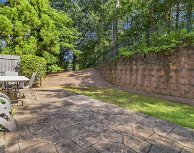 105 Finchley Drive - Photo Thumbnail 28
