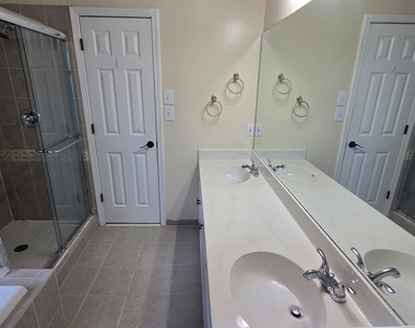 31 Springfield Court - Photo Thumbnail 43