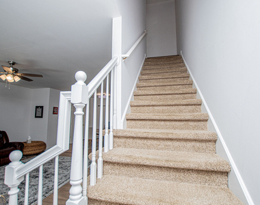 145 Bowen Street - Photo Thumbnail 7