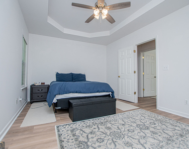 145 Bowen Street - Photo Thumbnail 8
