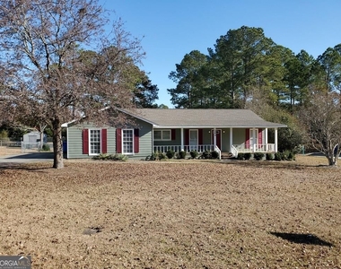 104 Mockingbird Drive - Photo Thumbnail 4