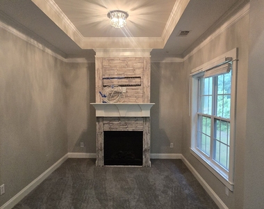 5715 Southcrest Lane - Photo Thumbnail 11