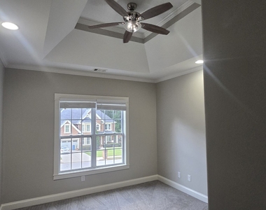 5715 Southcrest Lane - Photo Thumbnail 17