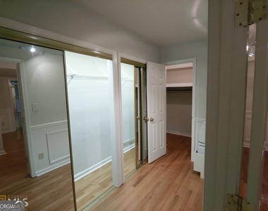 76 Laurel Forest Circle Ne - Photo Thumbnail 16