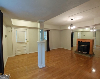 76 Laurel Forest Circle Ne - Photo Thumbnail 4