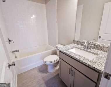 3795 Oxford Circle - Photo Thumbnail 21