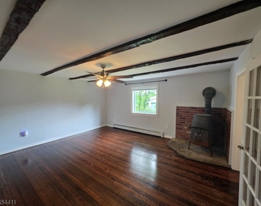 693 Townsbury Rd - Photo Thumbnail 3
