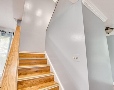 131 Bonney Ct - Photo Thumbnail 19