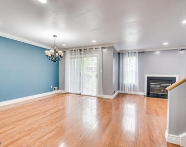 131 Bonney Ct - Photo Thumbnail 11