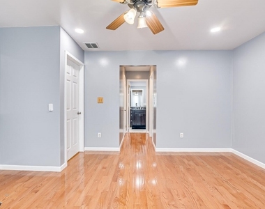 131 Bonney Ct - Photo Thumbnail 22