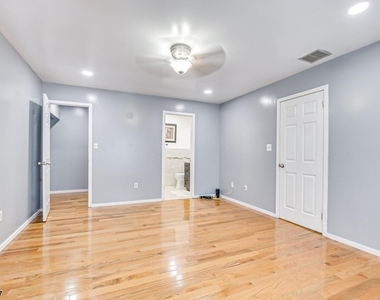 131 Bonney Ct - Photo Thumbnail 24