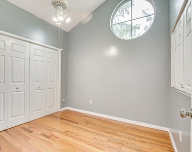 131 Bonney Ct - Photo Thumbnail 27