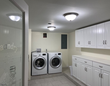 46 Oak Rd - Photo Thumbnail 23