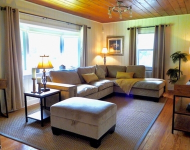 46 Oak Rd - Photo Thumbnail 8