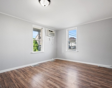 241 E Central Ave - Photo Thumbnail 5