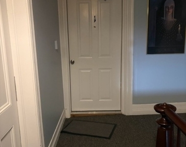 124 Spring St - Photo Thumbnail 4