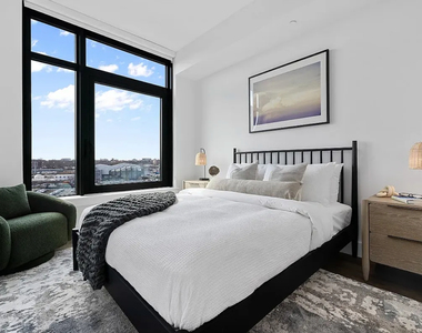 Beautiful huge apartment east harlem  - Photo Thumbnail 1